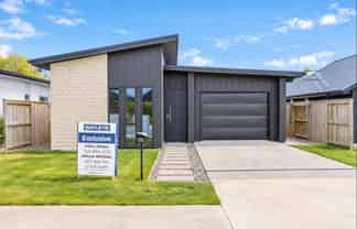 100 Harakeke Drive, Wharewaka