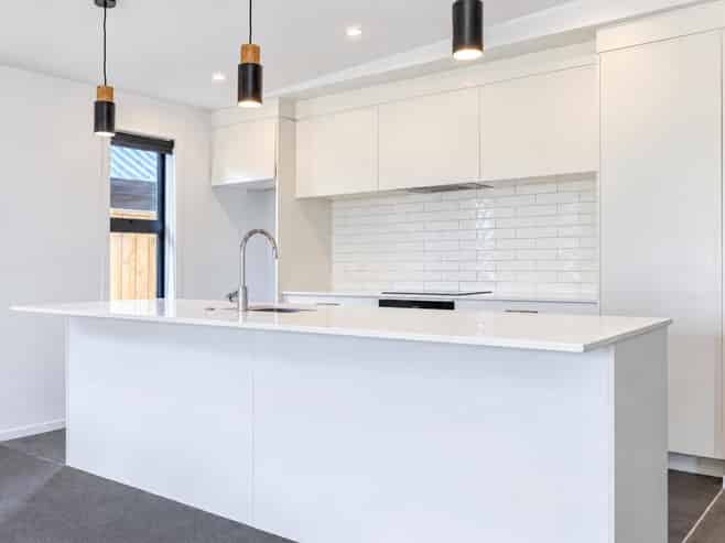 100 Harakeke Drive, Wharewaka