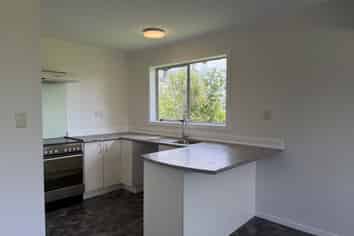 2/10 Ciprian Place, Henderson
