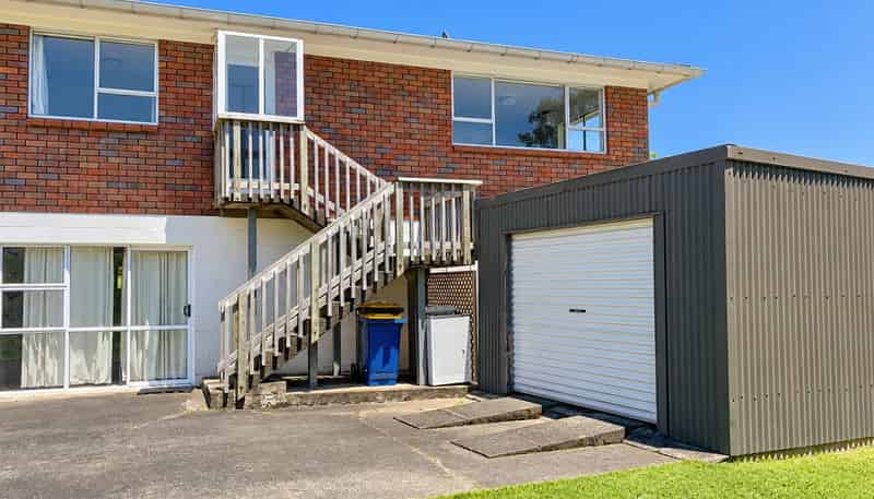 2/10 Ciprian Place, Henderson