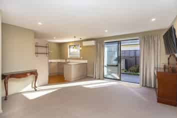 3/191 Gayhurst Road , Dallington