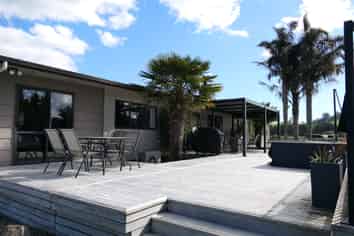 Auckland - Address withheld