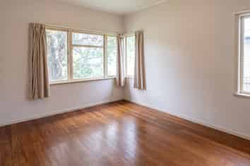 158 Botanical Road, Takaro