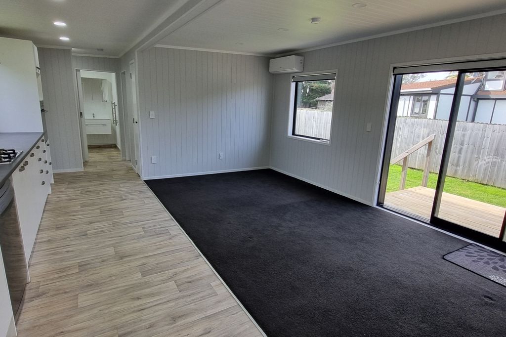 Beachlands, 3 Bedrooms 3
