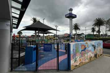 Manukau Food Tenancy with Extraction | 64m2
