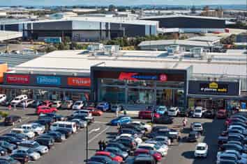 Manukau Wellness & Salon | 47m2