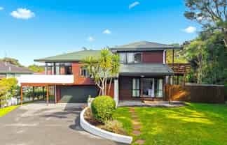 11 Highwood Grove, Torbay