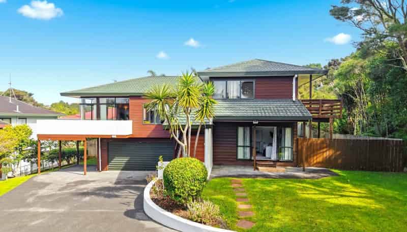 11 Highwood Grove, Torbay