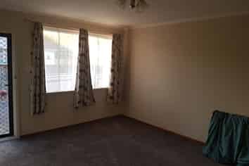 2/497 Ferguson Street, Palmerston North