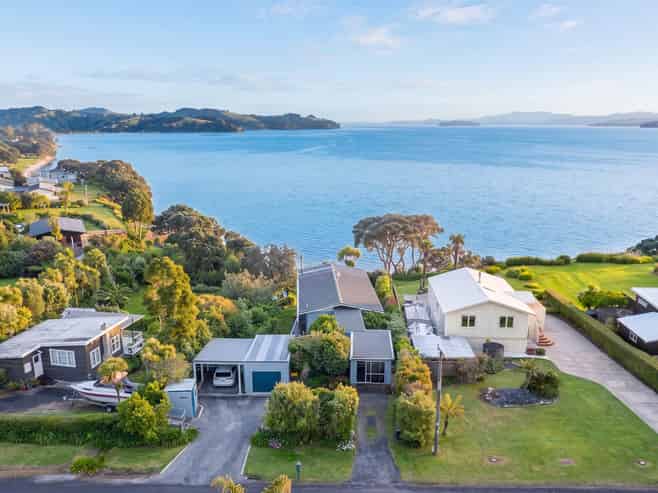 493  Matakawau Road, Awhitu