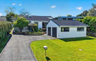 20 Albatross Road, Red Beach