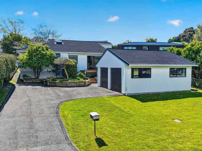 20 Albatross Road, Red Beach