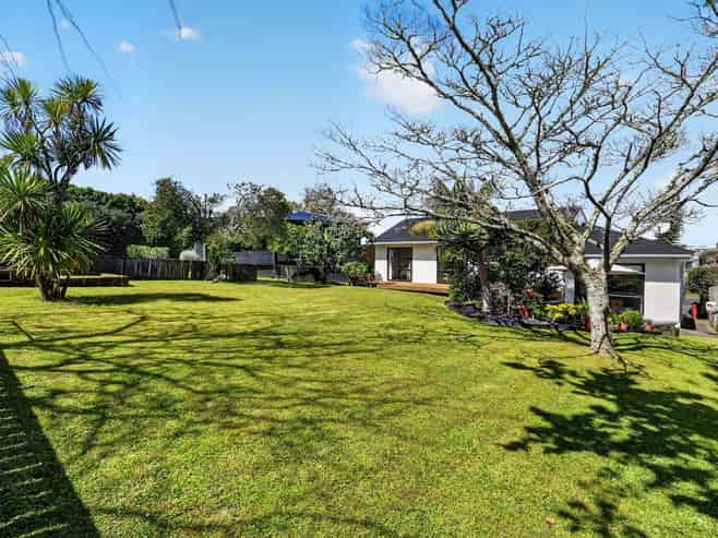 20 Albatross Road, Red Beach