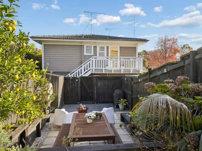4/39 Gowing Drive, Meadowbank