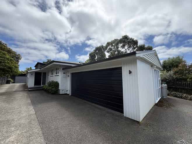 50A Kawau Road, Greenlane