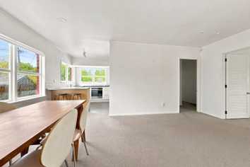 38B Seabreeze Road, Devonport
