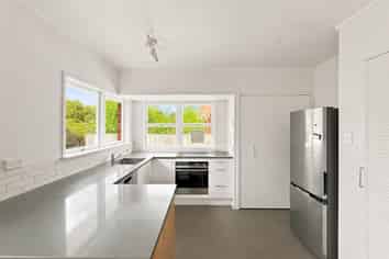 38B Seabreeze Road, Devonport