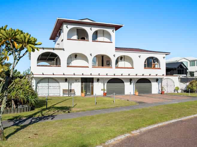 1 Sheppard Avenue, Pauanui