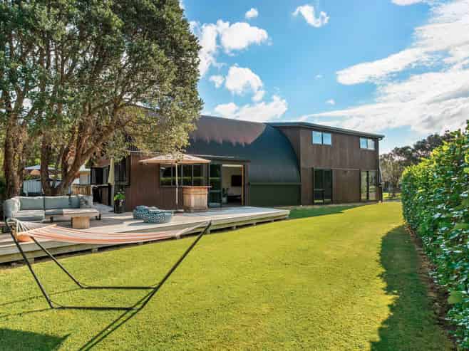 5 Holland Close, Pauanui
