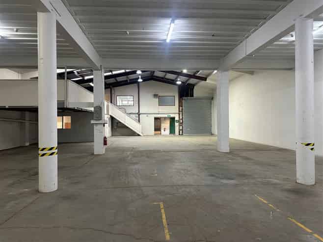 Versatile Road-Front Industrial on Marua Road