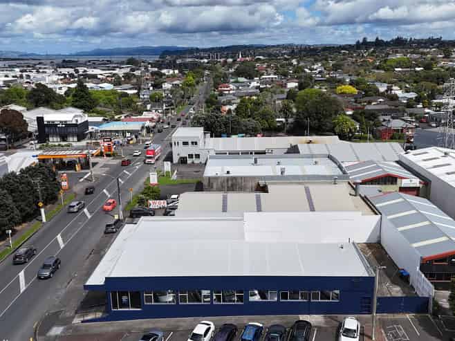 High-Profile Corner Site with Secure Yard