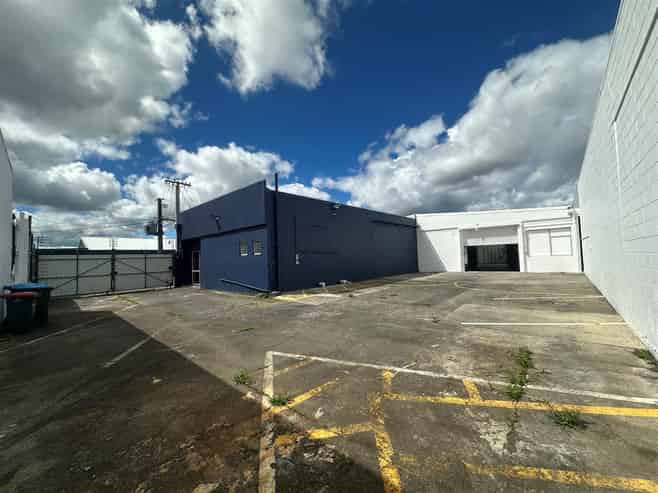 High-Profile Corner Site with Secure Yard