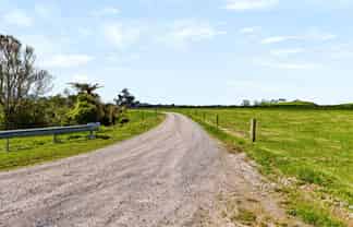 772 Newall Road, Newall