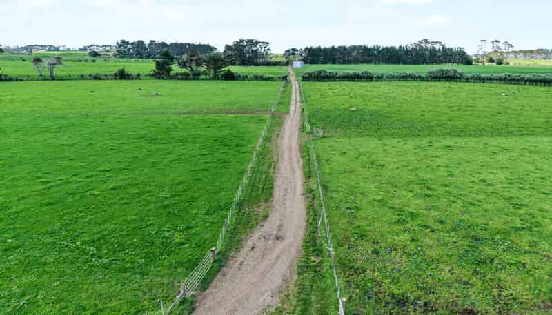 420 Upper Kina Road, Oaonui
