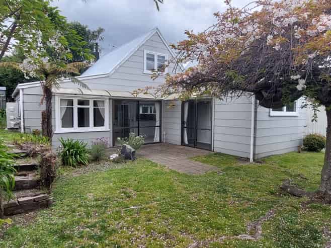 2/27 Pataka Road, Hilltop
