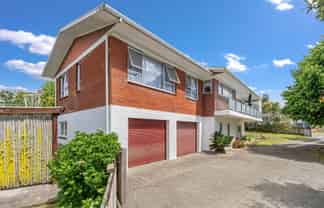 12 Clarkson Crescent, Maunu
