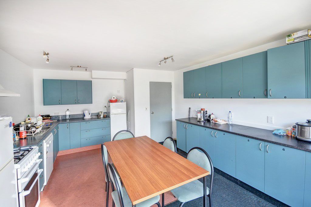 Charming Boarding Room in Dunedin City Centre – $300 per week 2