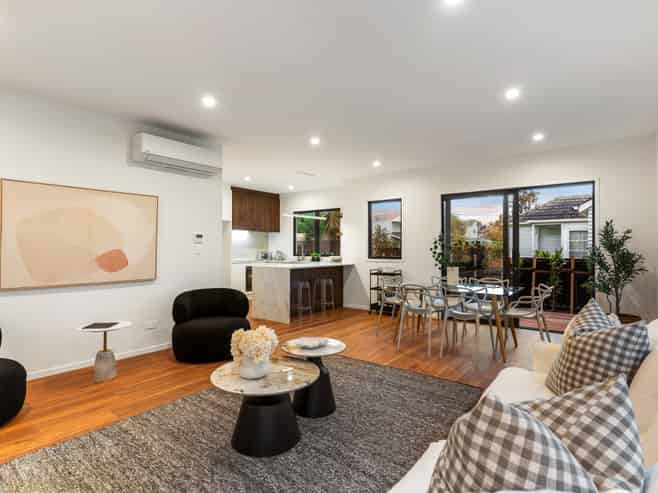 71A Tahapa Crescent, Meadowbank