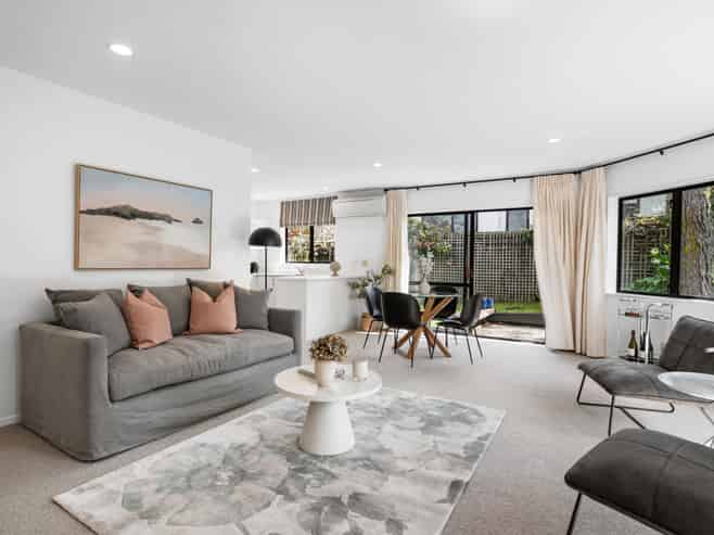 2/91 St Johns Road, Meadowbank