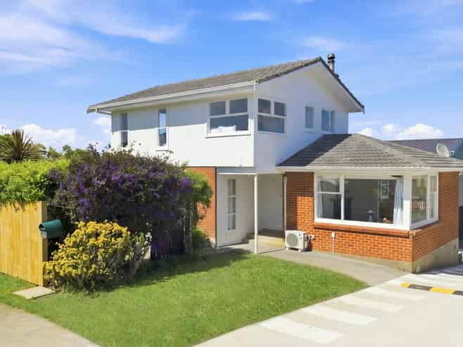 44A Ellesmere Crescent, Pakuranga Heights