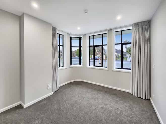 G01/157 Waterloo Road, Belmont