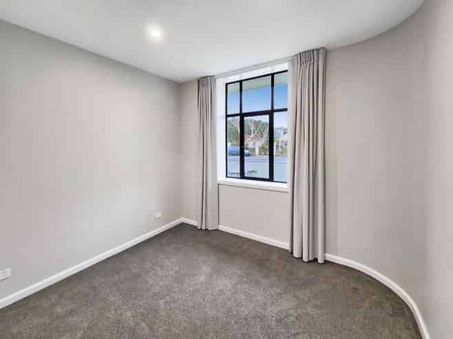G01/157 Waterloo Road, Belmont