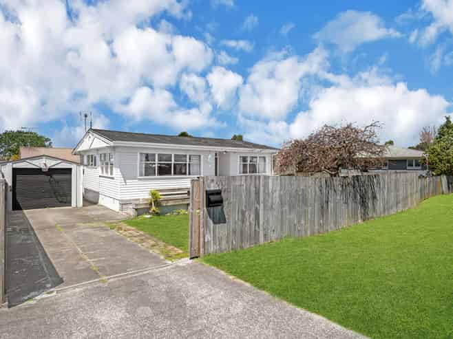 1/19 Alexander Street, Papakura