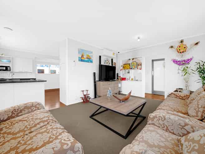 1/19 Alexander Street, Papakura