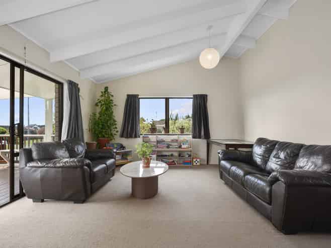 7 Endeavour Avenue, Welcome Bay
