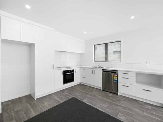 3 Fable Way, Leamington
