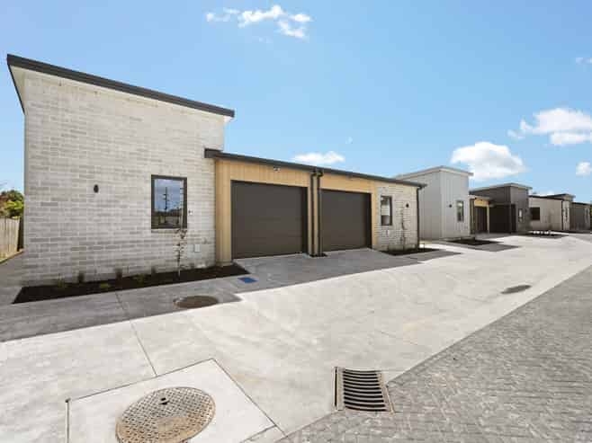 3 Fable Way, Leamington
