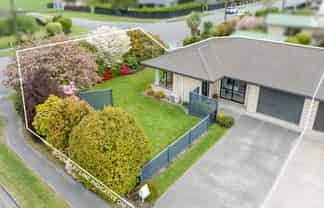 1B Coleman Place, DARFIELD
