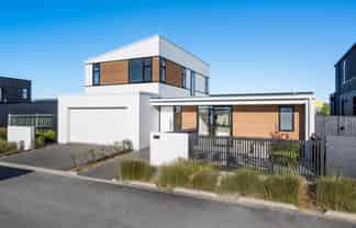 25 Blackmore Place, Springlands