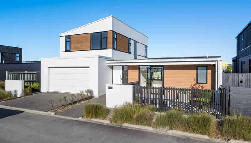 25 Blackmore Place, Springlands