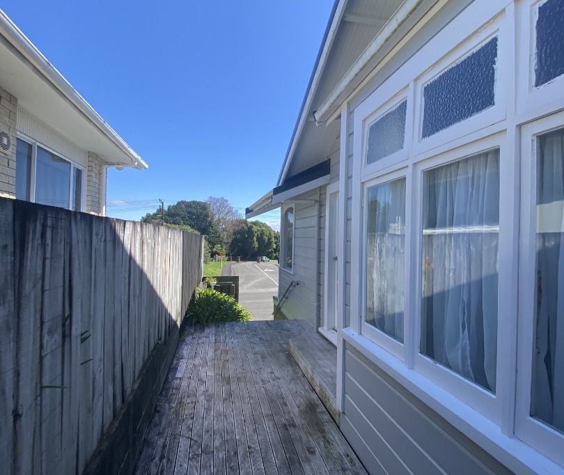 Charming Character Home in Merrilands 5