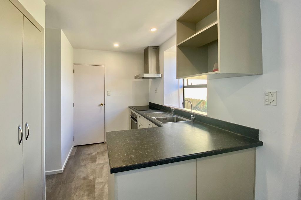 Refurbished Throughout – Private, Sunny & Secure! 3