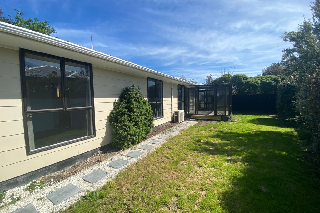 Refurbished Throughout – Private, Sunny & Secure! 1