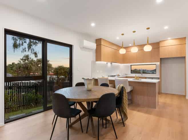 19 Whitney Street, New Windsor