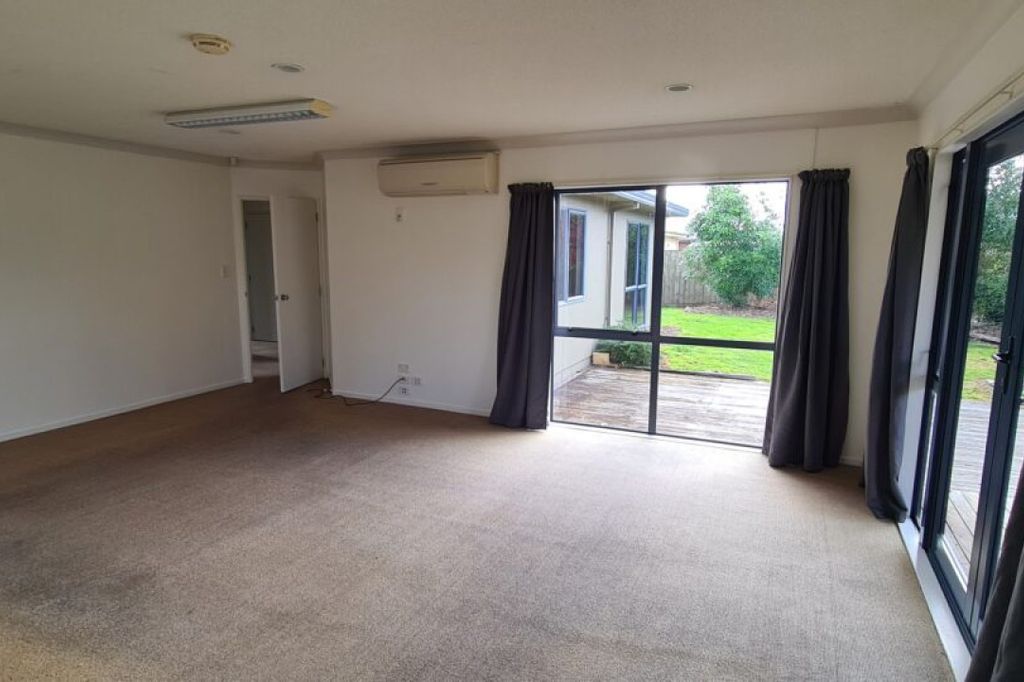 196 Thomas Road 4
