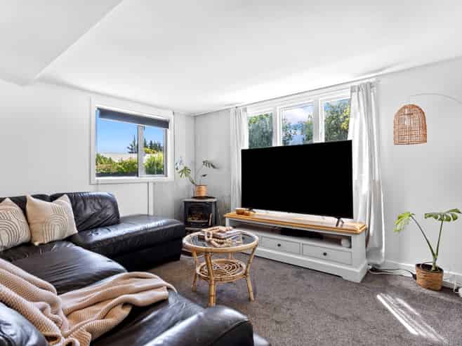 16 Penfold Square, Leithfield Beach, Leithfield